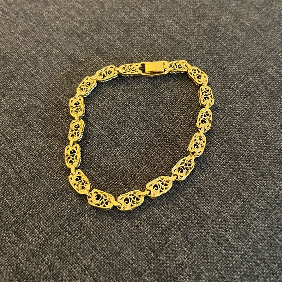 Jewelry - Vintage 14K Gold Bracelet